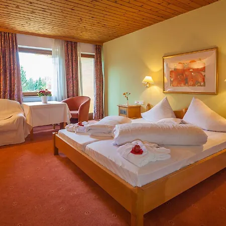 Hotel Donnerhof 4*