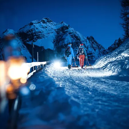 Szálloda Donnerhof Fulpmes