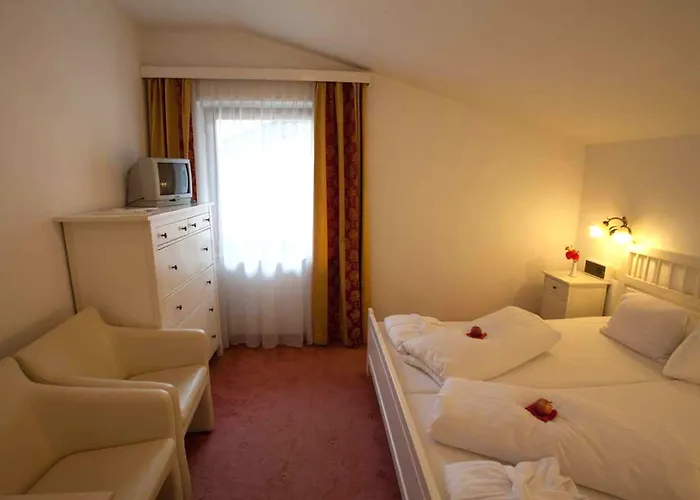 Hotel Donnerhof 4*