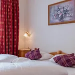 Donnerhof 4* فلبمس