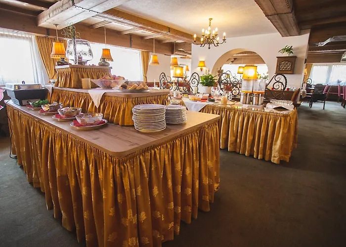 Donnerhof فلبمس