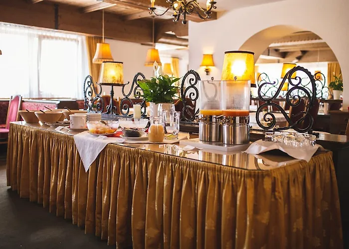 فندق Donnerhof 4*