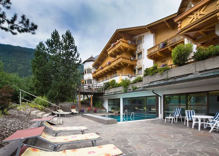 فندق Donnerhof 4*